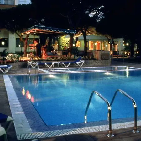 Otel Columbus Platja d'Aro