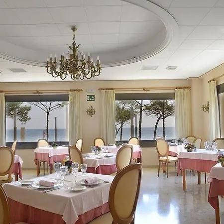 ホテル Columbus 4*